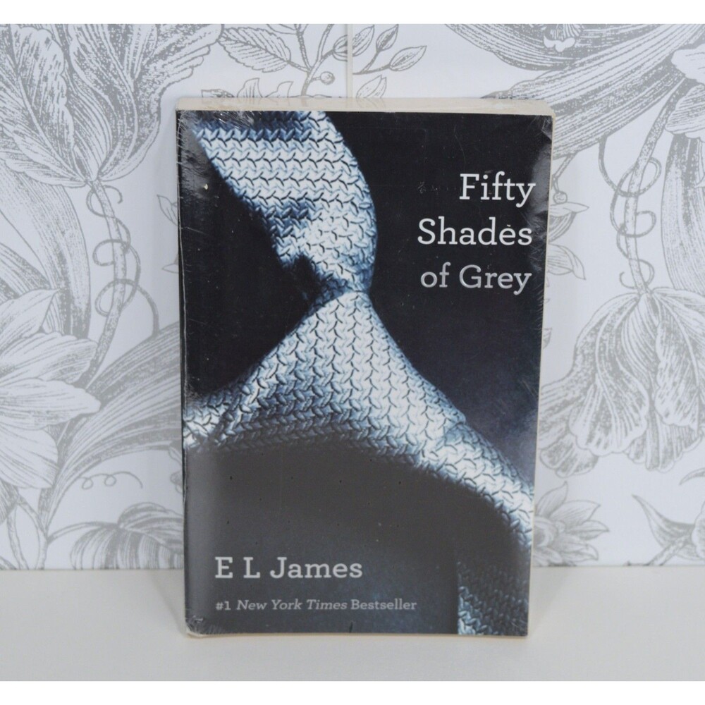 Fifty Shades Of Grey: Book One Paper Back 2012 E L James New